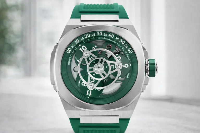 A DWISS M3 watch with a wandering hour display, illustrating DWISS watches for everyday buyers.